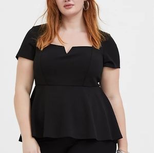 BLACK SCUBA KNIT V-BAR PEPLUM TOP